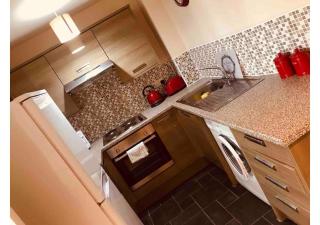 3 Bedroom Beautiful Apartment - 3