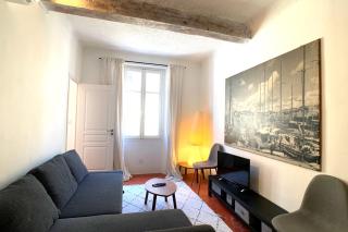 Atypical 1 bedroom appartment in rue Fourmillière - Antibes - 0