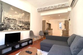 Atypical 1 bedroom appartment in rue Fourmillière - Antibes - 9