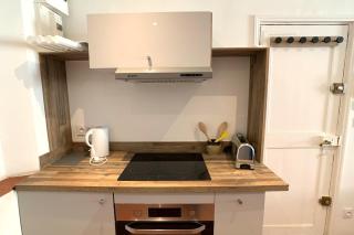 Atypical 1 bedroom appartment in rue Fourmillière - Antibes - 5