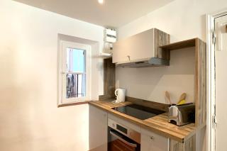 Atypical 1 bedroom appartment in rue Fourmillière - Antibes - 4