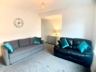 CrowTrees - Brighouse - 8