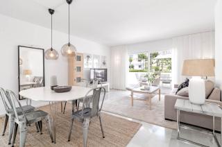 IVY-Modern 3 bedroom apt private garden - Marbella - 0