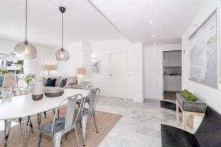 IVY-Modern 3 bedroom apt private garden - Marbella - 3