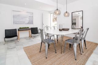 IVY-Modern 3 bedroom apt private garden - Marbella - 2
