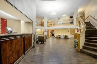 Red Roof Inn & Suites Hermitage - Hermitage - 9