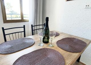 Skol 427 Spacious 1 Bedroom Apartment with Sea Views - Marbella - 3