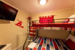 Sunsets at Summit 108b, free WI-FI, parking and AC - Snowshoe - 2