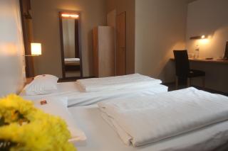 Hotel Columbus - 3
