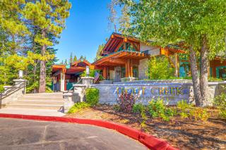 Little Pinecone Retreat - Truckee - 4