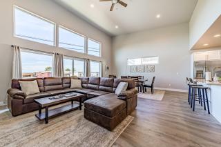 Pacific Breeze - Gold Beach - 7