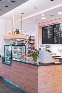 la belle vue Boutique Hotel & Café - Spiez - 9