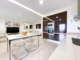 Luxury condominium apartment with swimming pool #1903 - Lagos - 4
