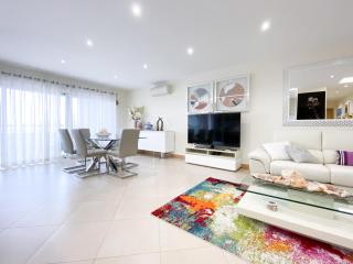 Luxury condominium apartment with swimming pool #1903 - Lagos - 9