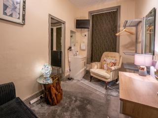 Manor House - Blackpool - 3