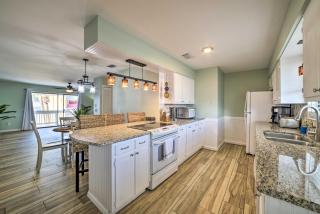 The Sage PCB Family Getaway - Walk to Beach! - 6