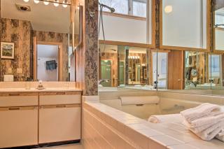 Condo Deck and Balcony, 4 Mi to 2 Ski Resorts! - Killington - 9