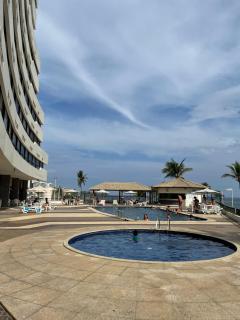 Apartamento beira mar localizado no Ondina Apart - 4