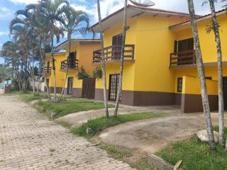 0184.04 - Maranduba - Apartamento - 2 Dorm. - 8 Pess. - 300M Do Mar - Com Piscina Coletiva - Ubatuba - 0
