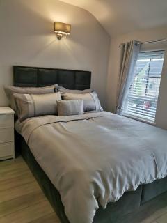 Modern 3-Bed Apartment in Magherafelt Sleeps 8 - Magherafelt - 1