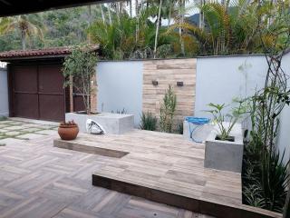 0352.00 - Maranduba - Sertão Da Quina Casa - 3 Dorm - 1 Dorm Mezanino - Ar Condicionados - 10 Pessoas - WiFi Piscina - 4