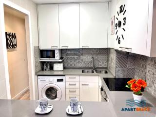 APARTBEACH SAYONARA 125 Climatizado y Piscina - Salou - 2