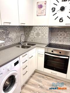 APARTBEACH SAYONARA 125 Climatizado y Piscina - Salou - 1
