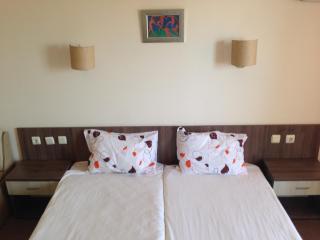 Hotel Laguna - Lozenets - 3