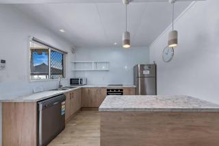 Beach Shack at Airlie - 5