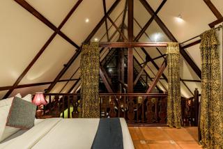 SaffronStays Tudor Rose -3BHK Panchgani Villa with Outdoor Bar & Pet-Friendly - 5