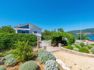 Holiday Home Milka by Interhome - 0