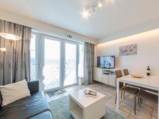 Apartment Isabelle with parking and shared pool by Interhome - De Haan - 4