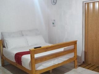 25 Jacaranda Lodge & Backpackers - Pinetown - 7