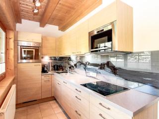 Chalet Antonia-1 by Interhome - Finkenberg - 8