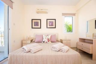Bay View Villa - 1