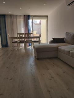 Grand T3 piscine, garage centre port - Cap d'Agde - 1