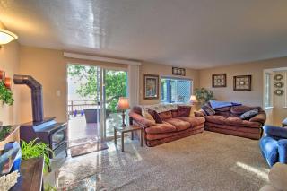 Waterfront North Bend Home 9 Miles into Town - Lakeside - 7
