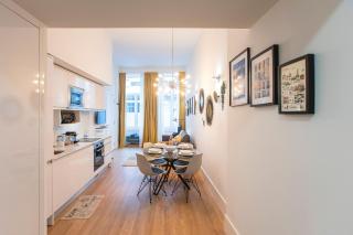 Elegant & Bright Flat by LovelyStay - 6