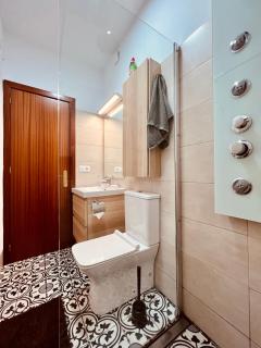 Town House with Patio in Quiet Residential Area 10 Min from Beach - Torremolinos - 2