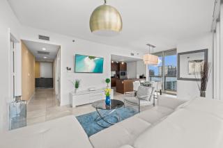High Rise Luxury Ocean Corner Unit 2/2 - Icon Brickell - Miami - 9