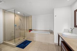 High Rise Luxury Ocean Corner Unit 2/2 - Icon Brickell - Miami - 2