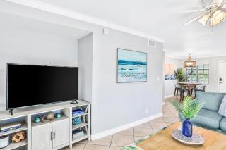 Barefoot Breeze - Clearwater Beach - 8