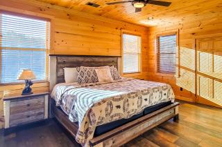 3 Lazy Bears Chalet - 2