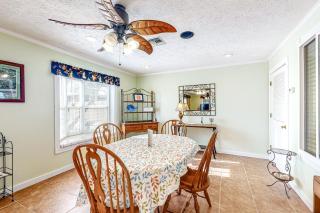 Pelican House - 6