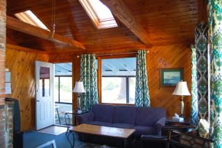 Pines Cottage - Standish - 8