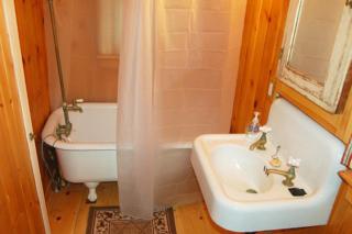 Wellhouse Cottage - Standish - 5