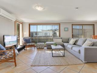 Cleveland Place - Culburra Beach - 0