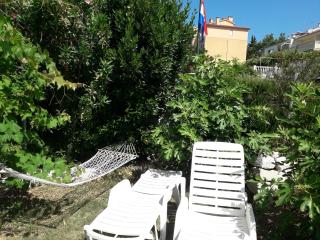 Rab Riviera Retreat - Stunning 3BR Apartment - Rab - 3