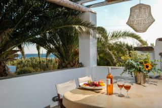 Golden Beach Studios & Suites - Tinos - 8