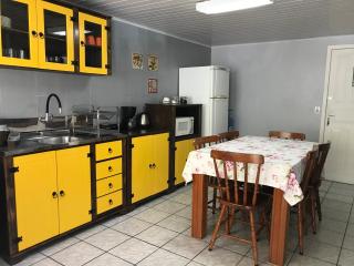 Casa no Centrinho 100m do Mar - Bombinhas - 5